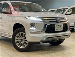 میتسوبیشی پاجیرۆ